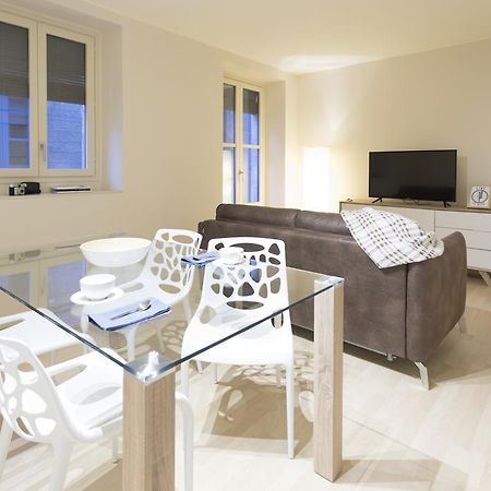Bravissimo Cort Reial-3A Apartment Girona Bagian luar foto